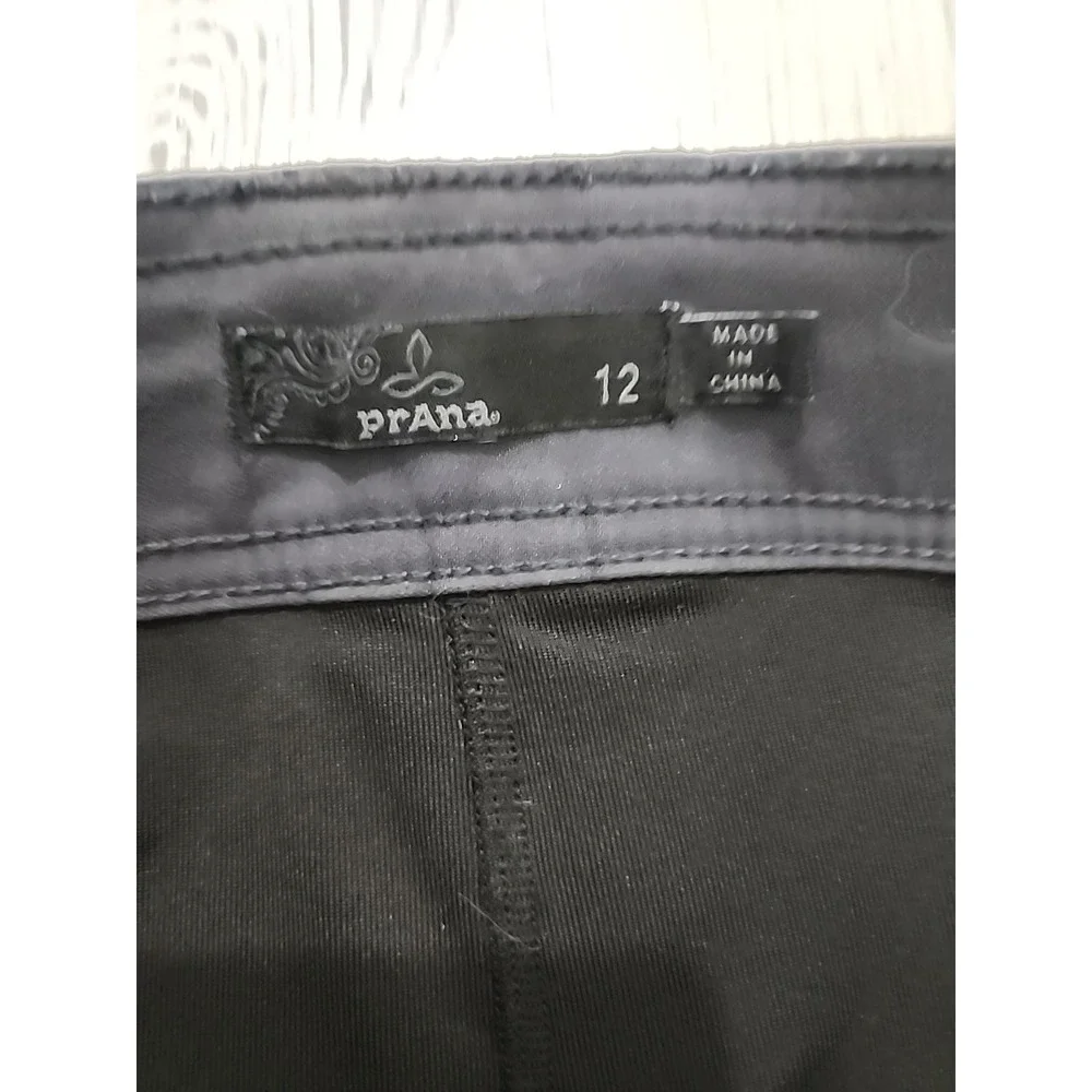 prAna Women's Dark Gray Skirt Size 12 Outdoor, Hiking, Casual‎